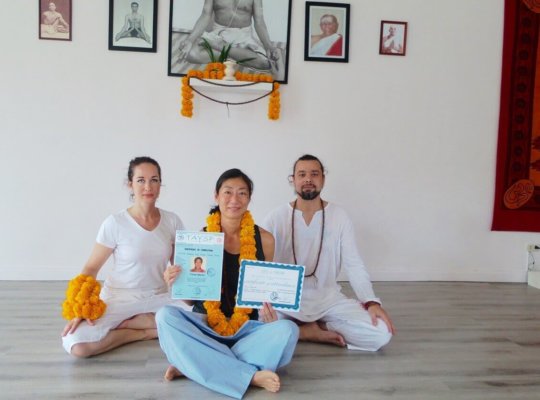Ashtanga Yoga Teacher Training Course Ashtanga Yoga Teacher Training Course